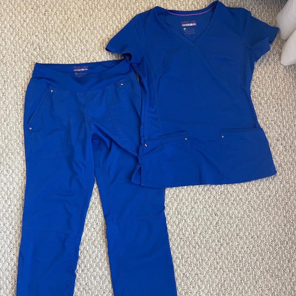 Healing Hands Yoga scrub set in galaxy blue Size XS